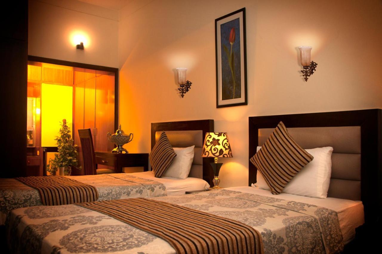 Royal Elegance Hotel Lahore Exterior foto