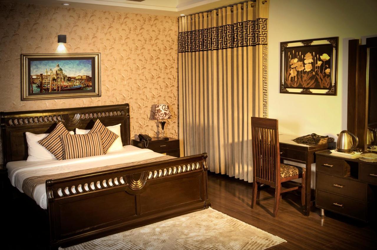 Royal Elegance Hotel Lahore Exterior foto