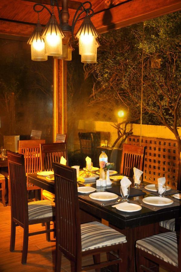 Royal Elegance Hotel Lahore Exterior foto