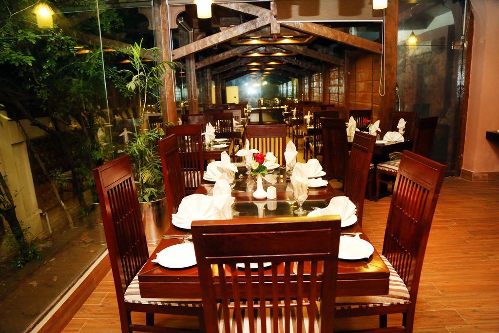 Royal Elegance Hotel Lahore Exterior foto